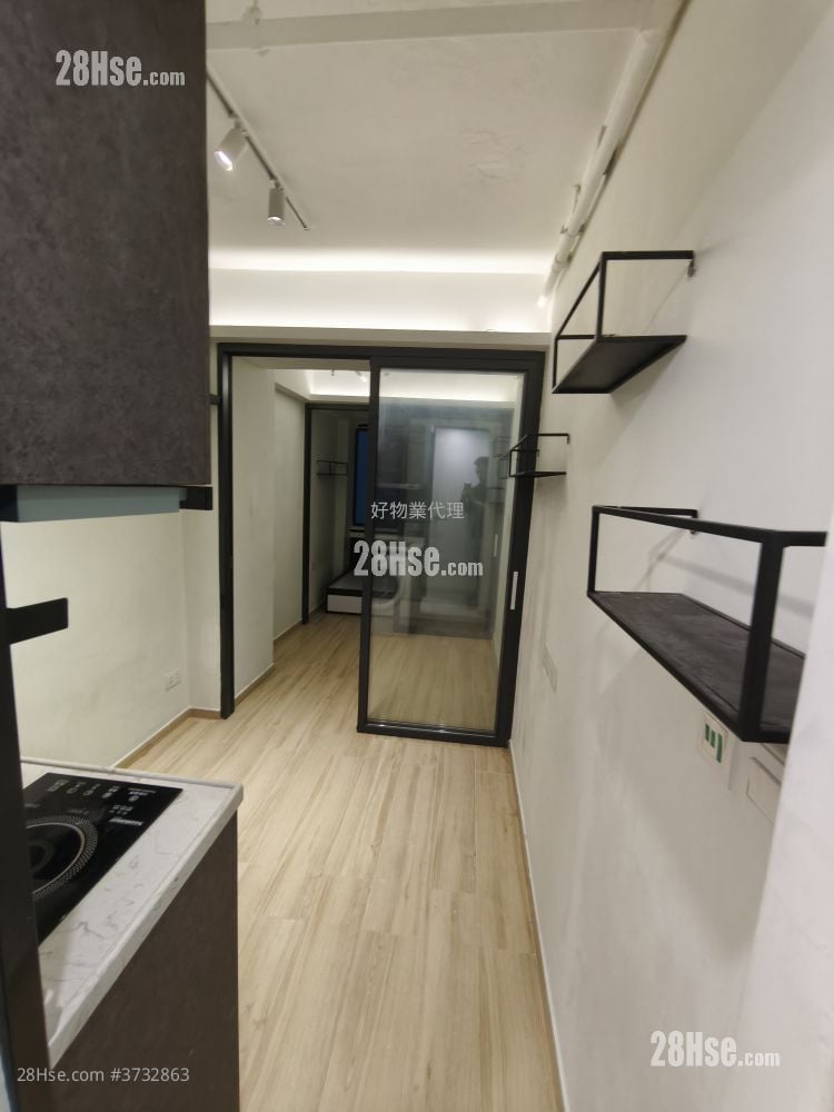 114 Des Voeux Road West Rental 1 Bathroom 180 ft²
