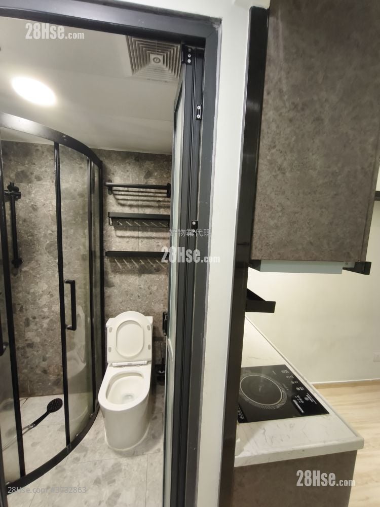 114 Des Voeux Road West Rental 1 Bathroom 180 ft²