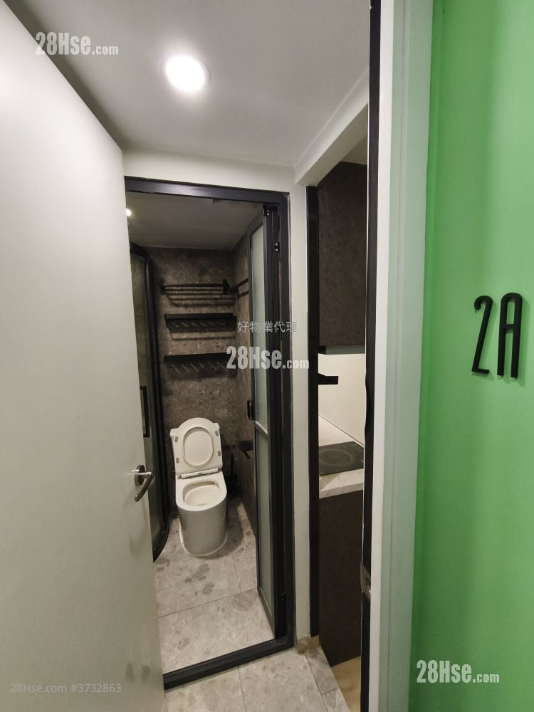114 Des Voeux Road West Rental 1 Bathroom 180 ft²