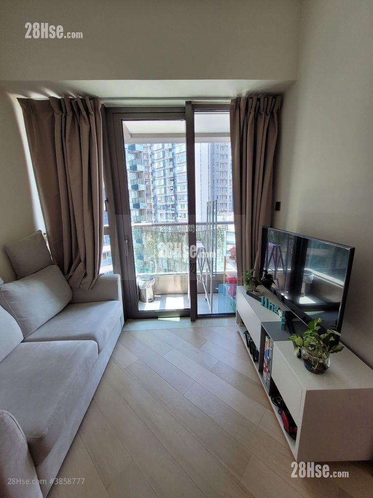 One East Coast Sell 2 Bedrooms , 1 Bathroom 374 ft²