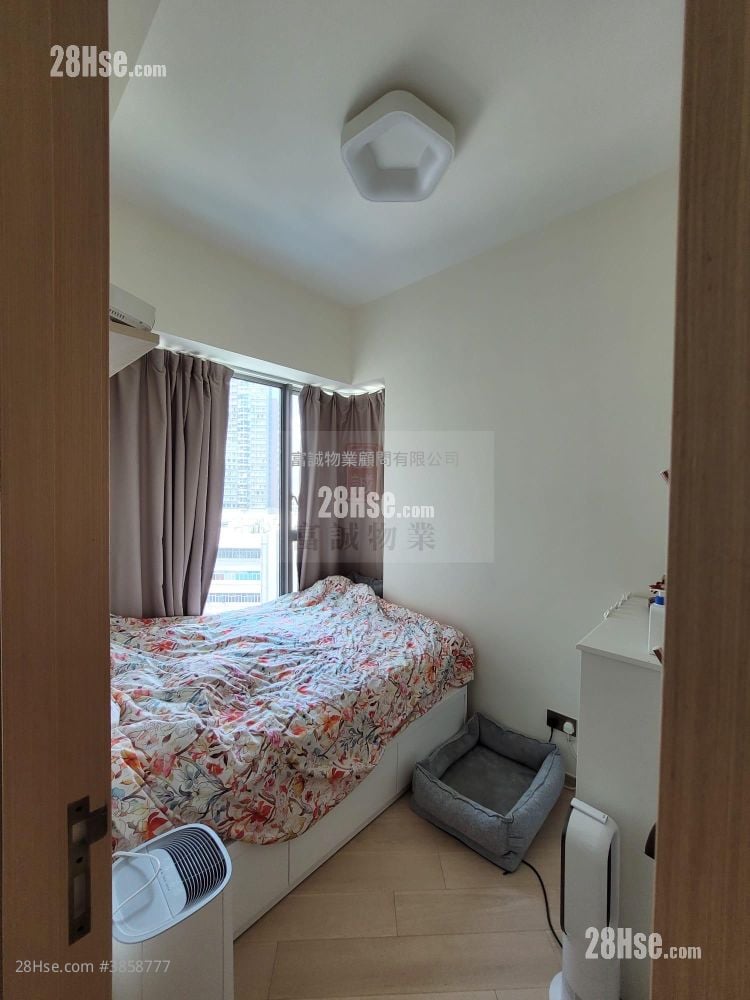 One East Coast Sell 2 Bedrooms , 1 Bathroom 374 ft²