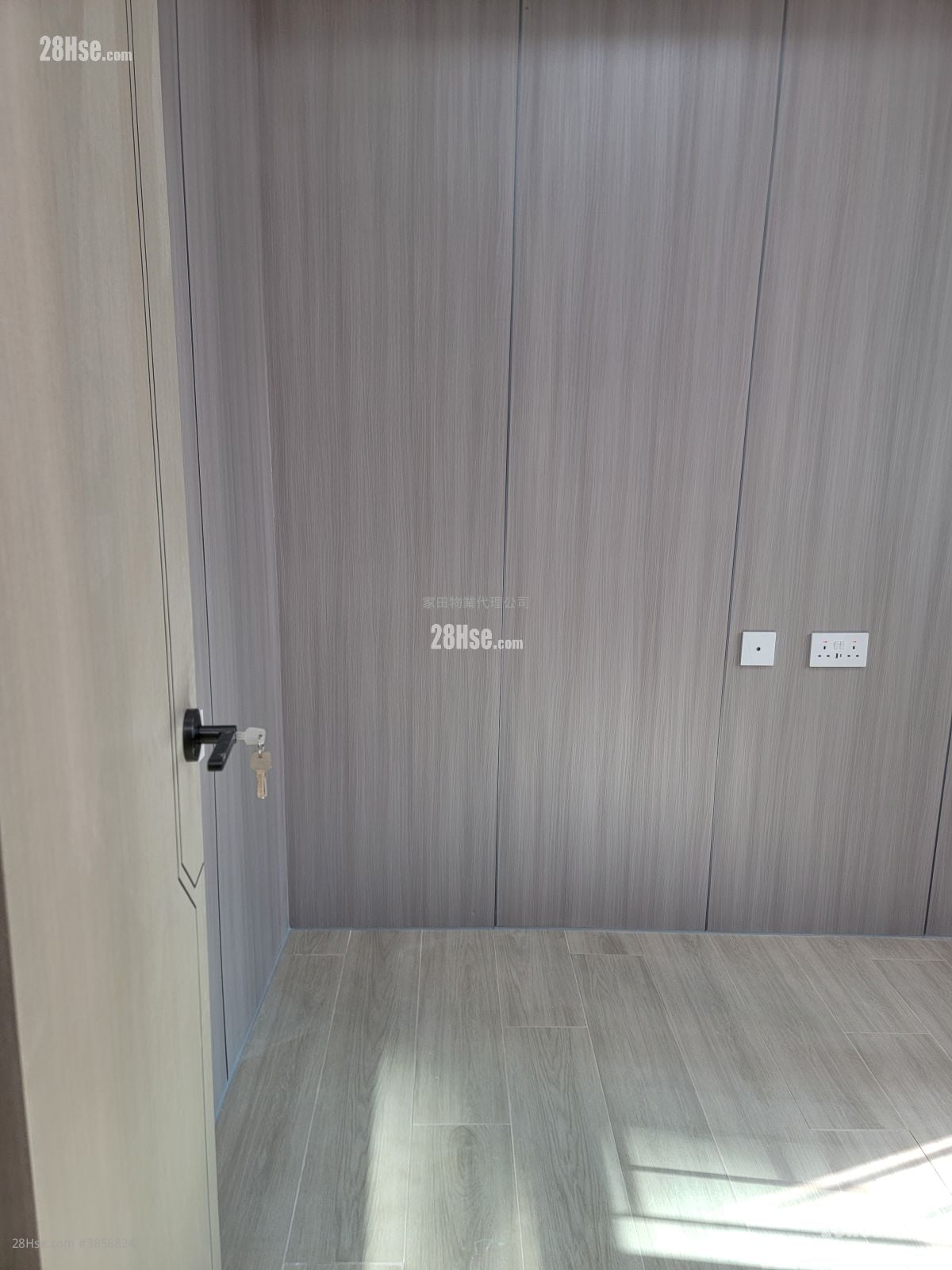 Cornwall Building Rental 1 Bedroom , 1 Bathroom 230 ft²