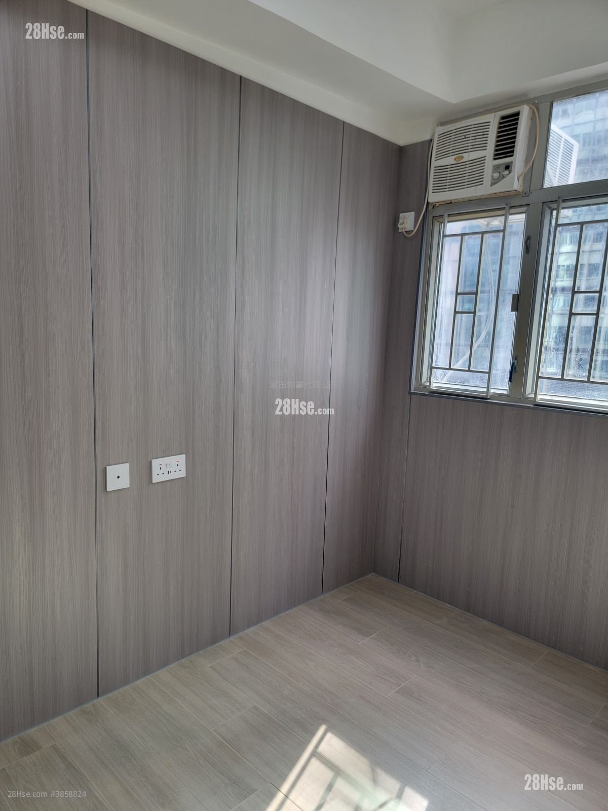 Cornwall Building Rental 1 Bedroom , 1 Bathroom 230 ft²