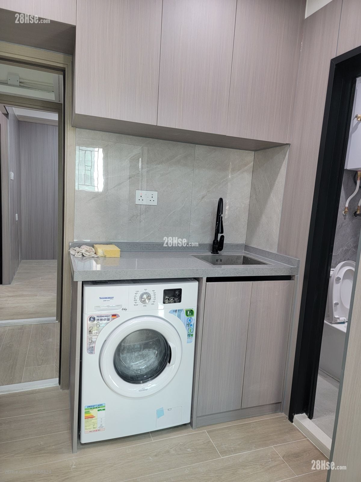 Cornwall Building Rental 1 Bedroom , 1 Bathroom 230 ft²