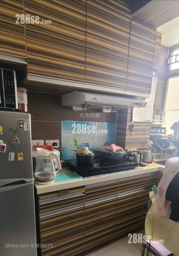 冠煌楼 售盘 2 房 , 1 浴室 330 平方尺
