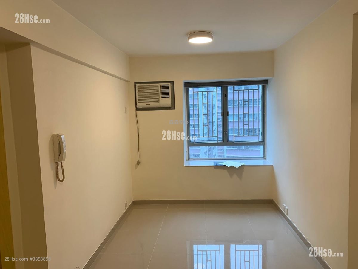 Westlands Court Rental 2 Bedrooms , 1 Bathroom 378 ft²