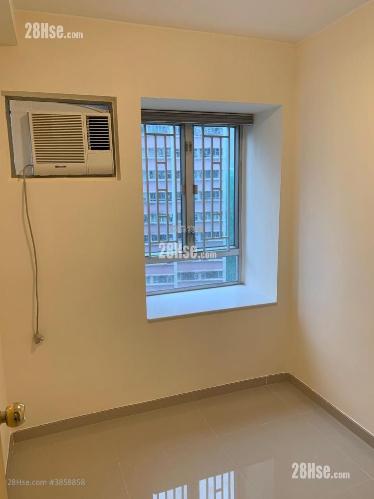 Westlands Court Rental 2 Bedrooms , 1 Bathroom 378 ft²