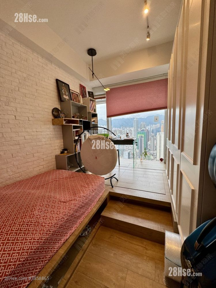 Forfar Sell 4 Bedrooms 1,755 ft²