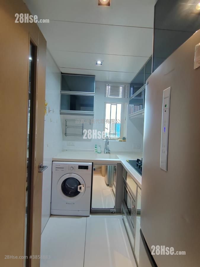 Harbour Place Sell 3 Bedrooms , 2 Bathrooms 590 ft²