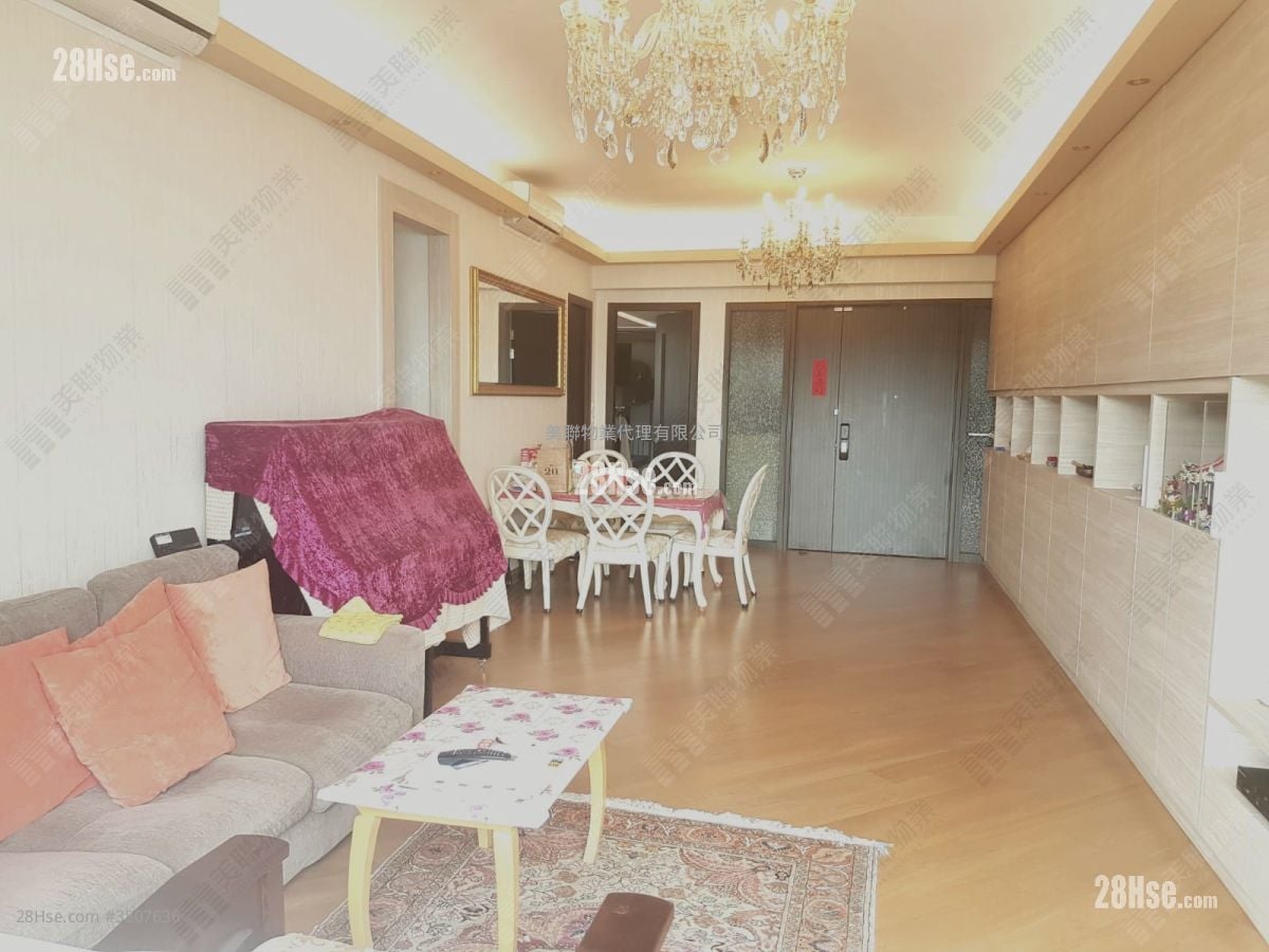 Double Cove Sell 4 Bedrooms , 3 Bathrooms 1,632 ft²