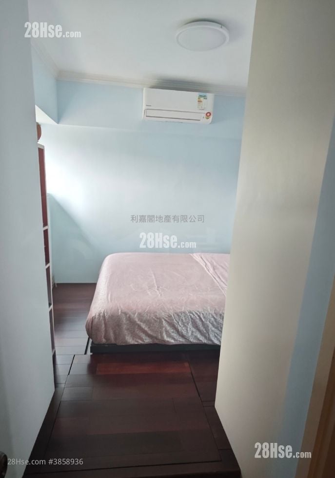 Granville Garden Sell 3 Bedrooms , 2 Bathrooms 639 ft²