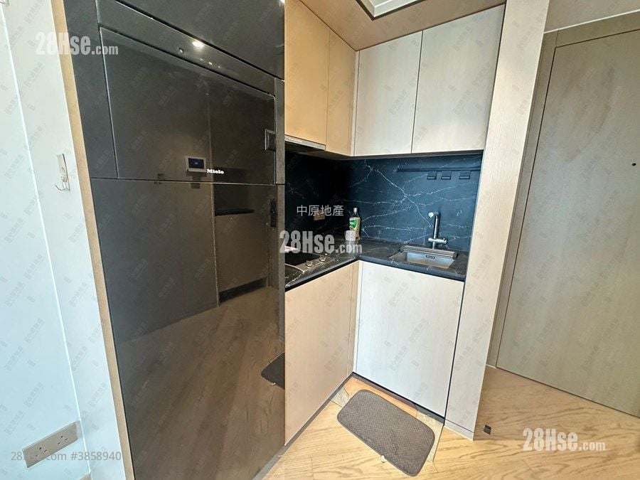The Arles Rental 1 Bedroom , 1 Bathroom 347 ft²