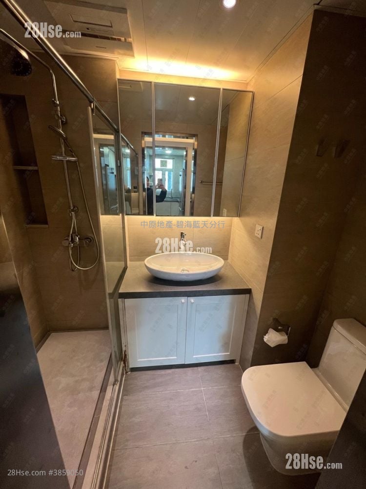 The Pacifica Sell 2 Bedrooms , 1 Bathroom 464 ft²