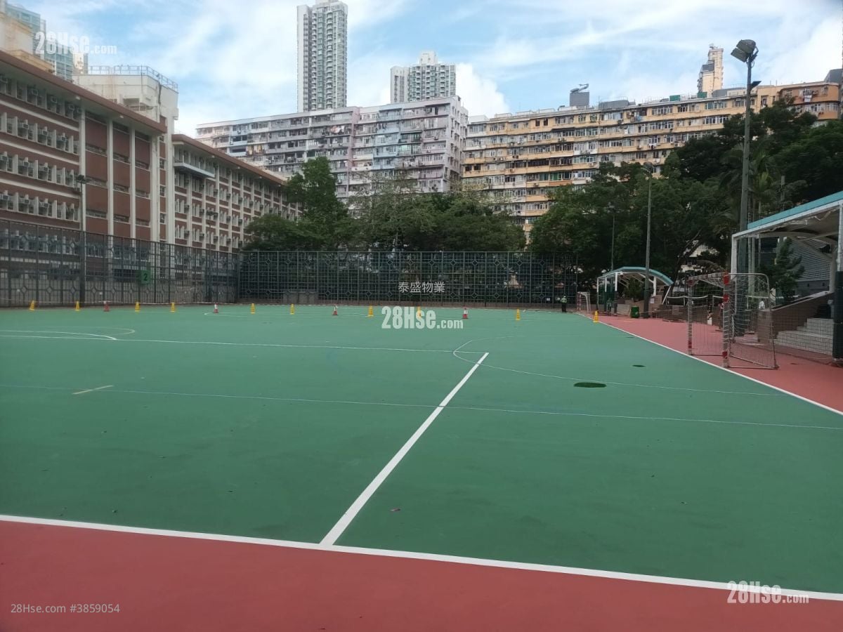 榮富苑 租盤 3 房 , 1 浴室 480 平方呎