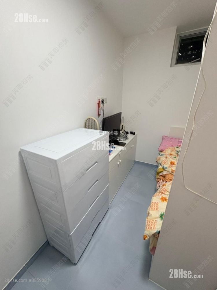 青華苑 售盤 3 房 , 1 浴室 554 平方呎