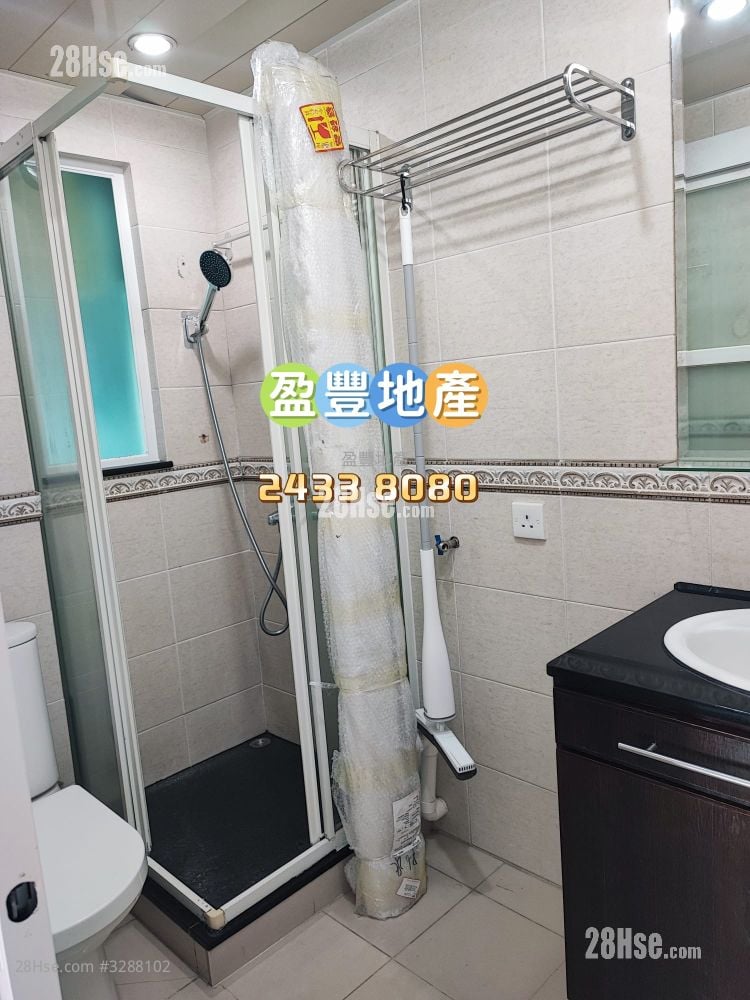 兆禧苑 租盘 2 房 , 1 浴室 363 平方尺