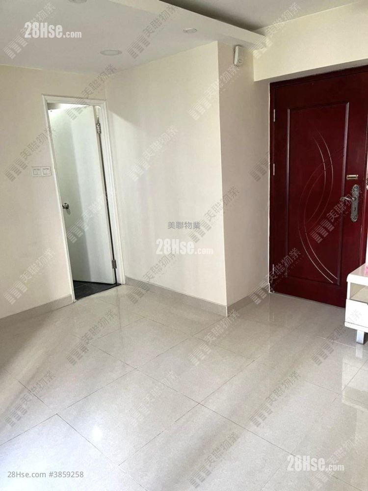 Choi Po Court Sell 1 Bedroom 351 ft²