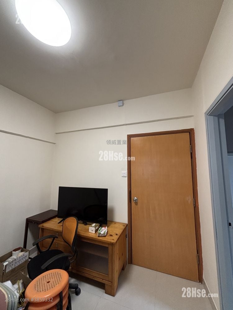八景楼 租盘 2 房 , 1 浴室 290 平方尺
