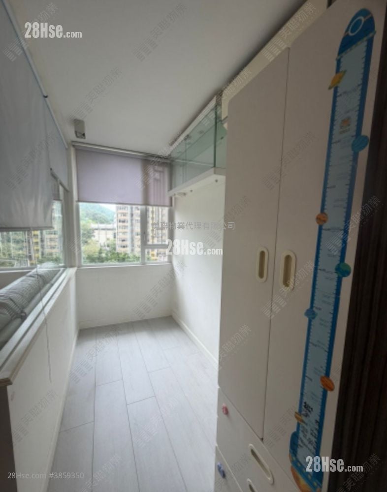Cheung On Estate Sell 2 Bedrooms , 1 Bathroom 443 ft²