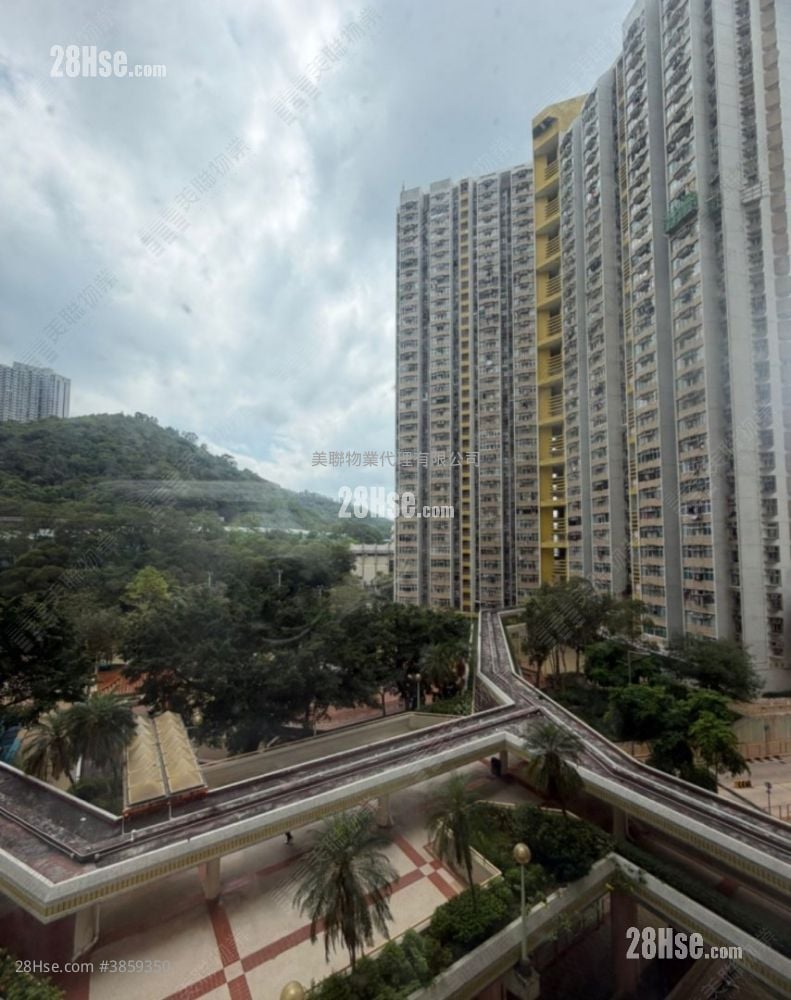 Cheung On Estate Sell 2 Bedrooms , 1 Bathroom 443 ft²