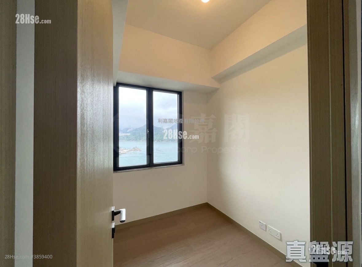 Montego Bay Sell 3 Bedrooms 798 ft²
