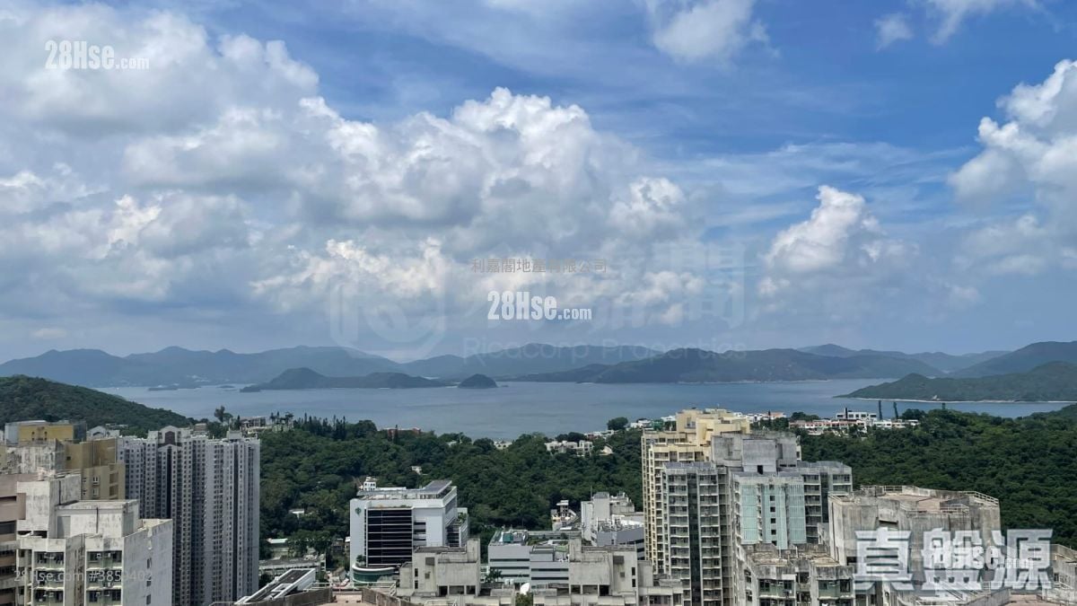 新宝城 租盘 2 房 , 1 浴室 378 平方尺