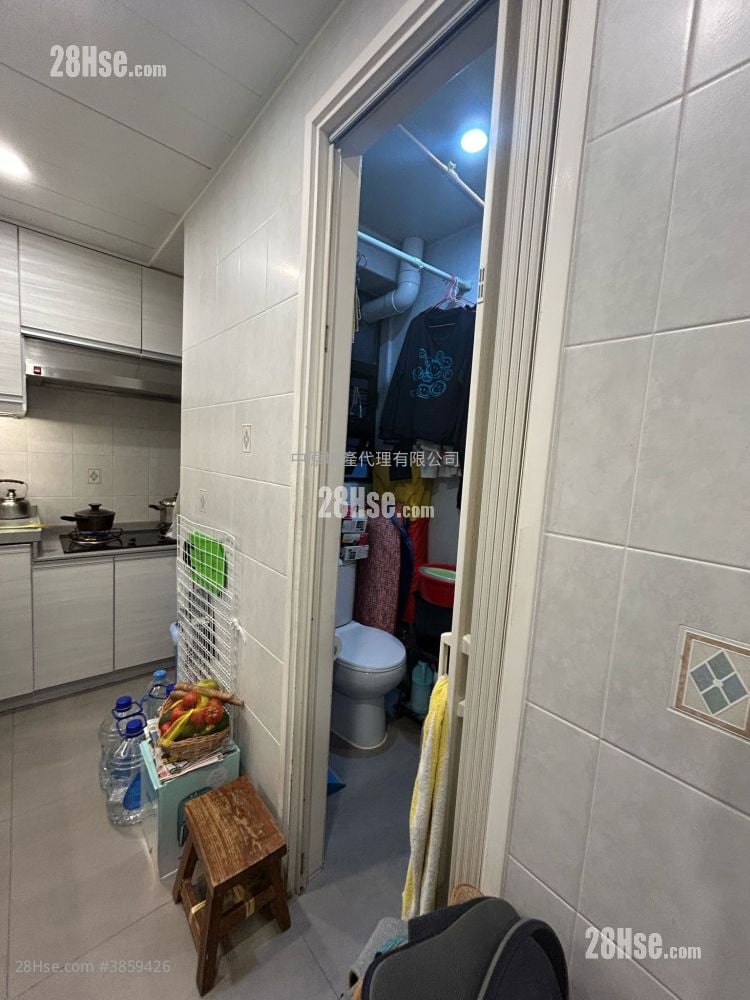 Pearl City Mansion Sell 2 Bedrooms 563 ft²
