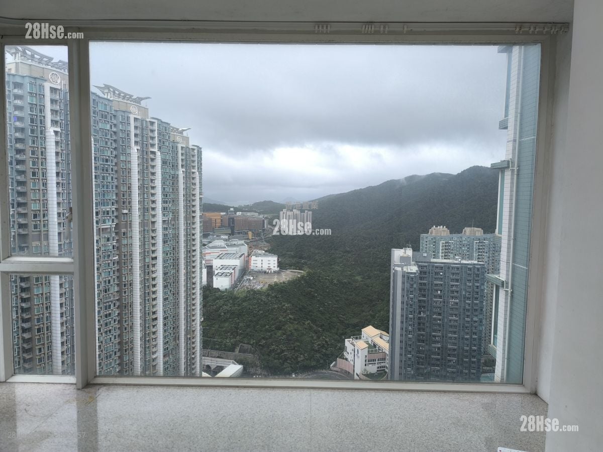 領峰 租盤 3 房 , 2 浴室 665 平方呎