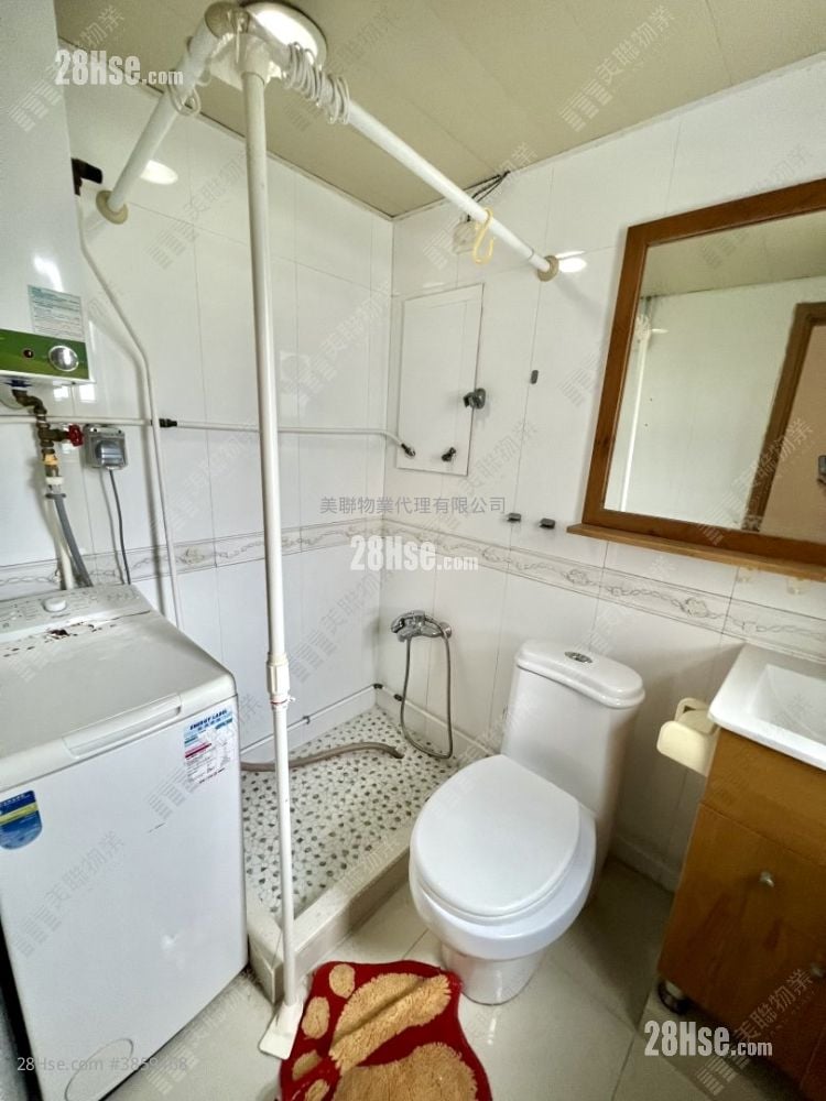bathroom: Rhine Garden Sell 3 Bedrooms , 2 Bathrooms 681 ft²