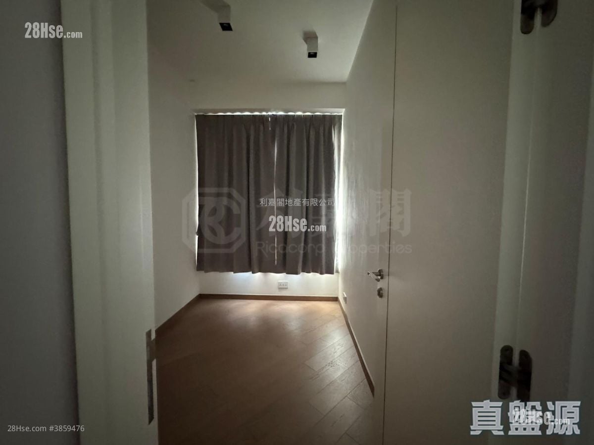 Vibe Centro Rental 3 Bedrooms , 3 Bathrooms 1,205 ft²