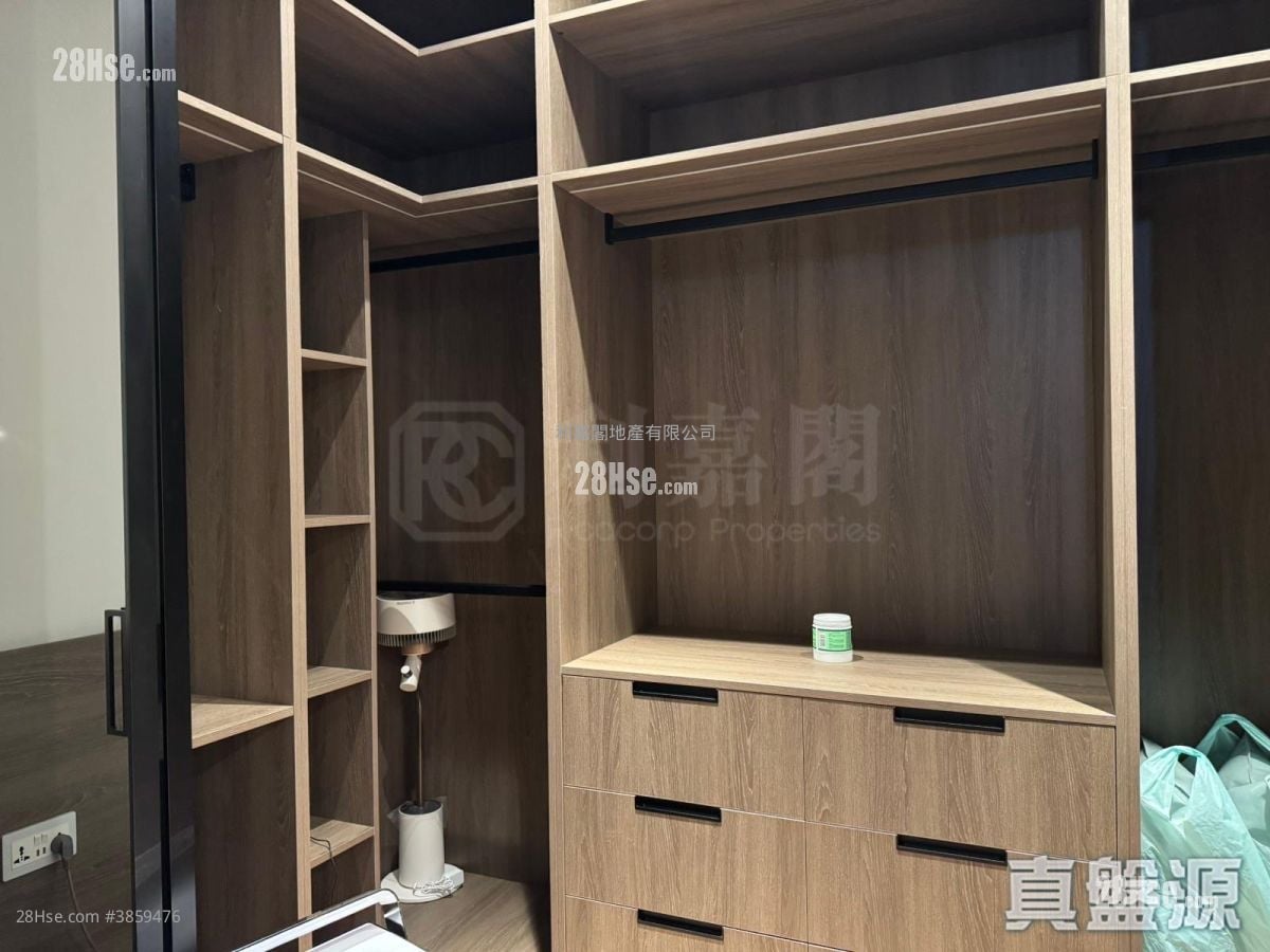 Vibe Centro Rental 3 Bedrooms , 3 Bathrooms 1,205 ft²