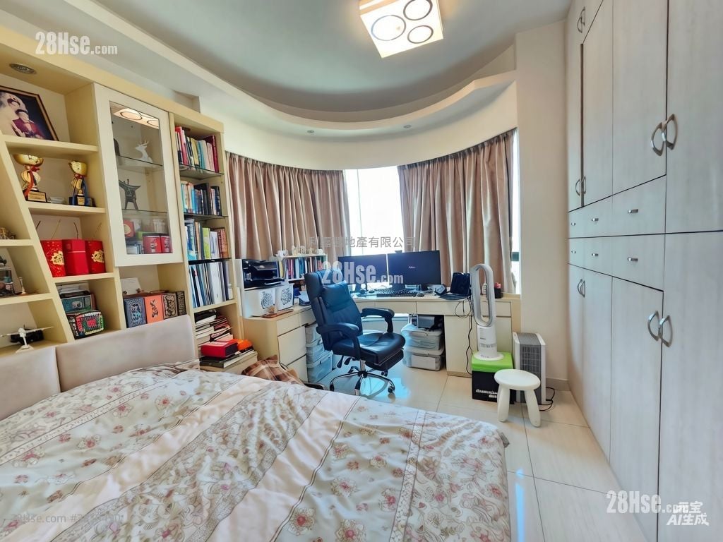 Ellery Terrace Sell 3 Bedrooms 913 ft²
