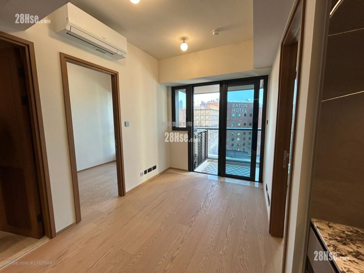 Topside Residence Rental 2 Bedrooms , 1 Bathroom 378 ft²