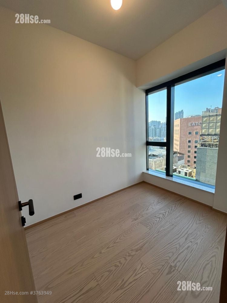 Topside Residence Rental 2 Bedrooms , 1 Bathroom 378 ft²