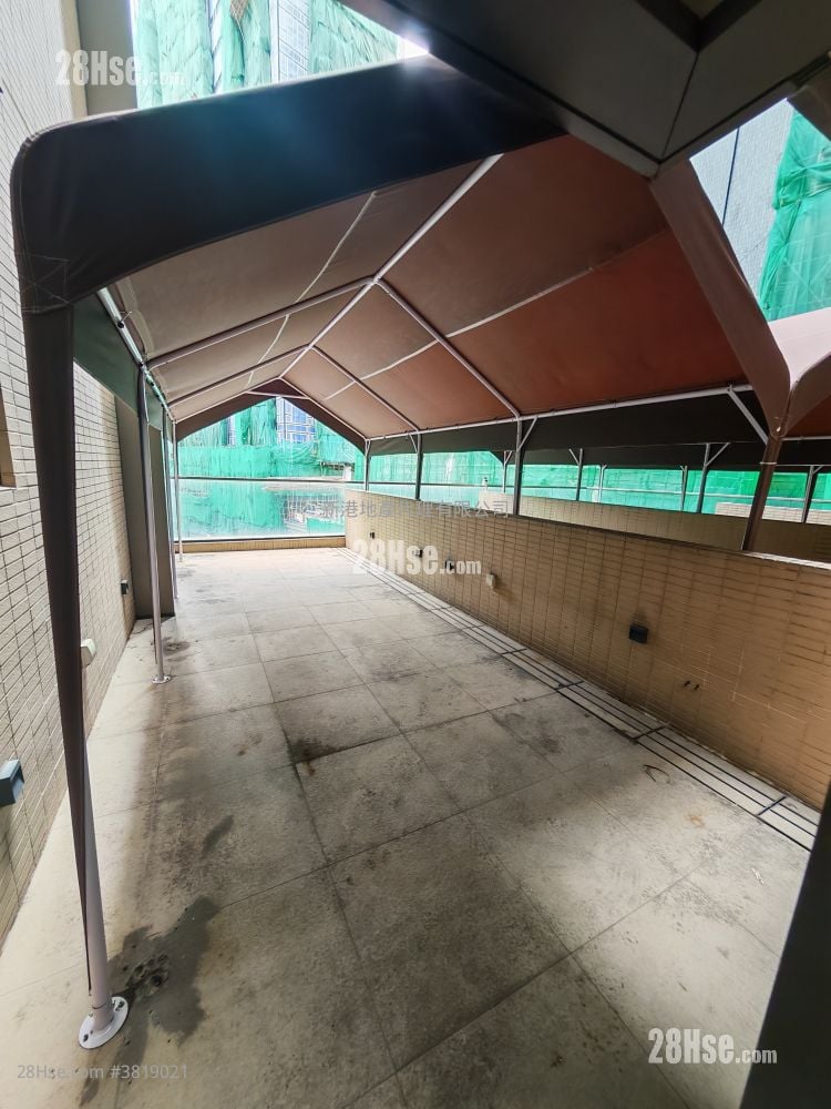 Upper East Rental Studio , 1 Bathroom 205 ft²