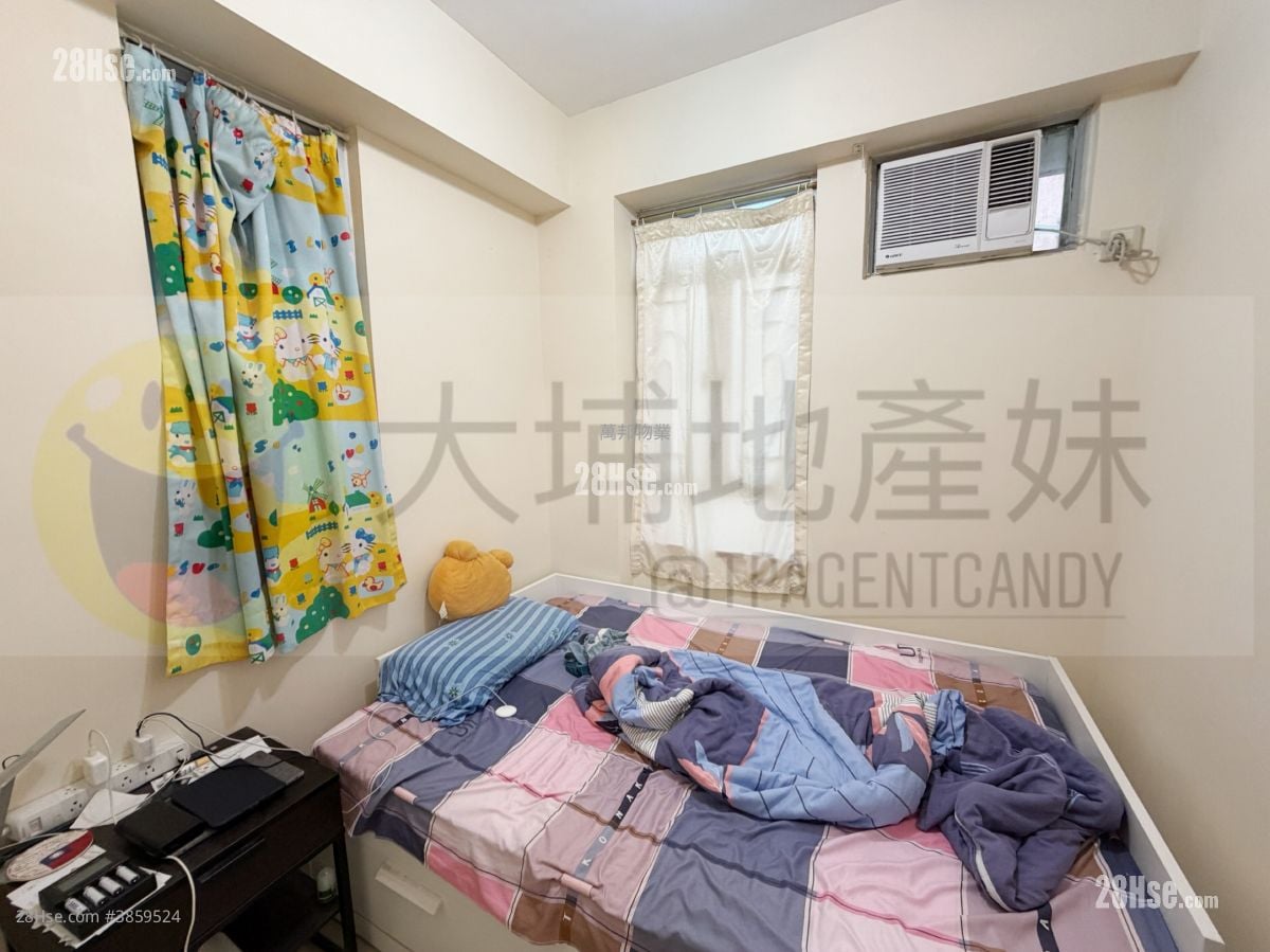Beautiful Garden Rental 2 Bedrooms , 1 Bathroom 293 ft²