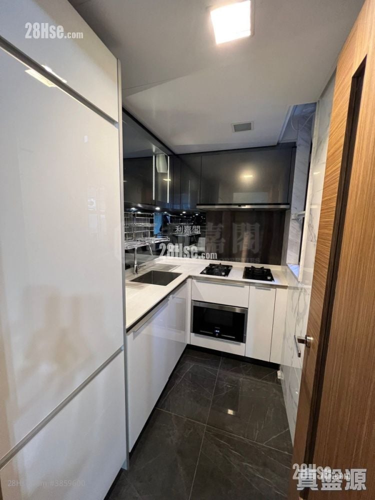 Grand Yoho Sell 2 Bedrooms , 1 Bathroom 519 ft²