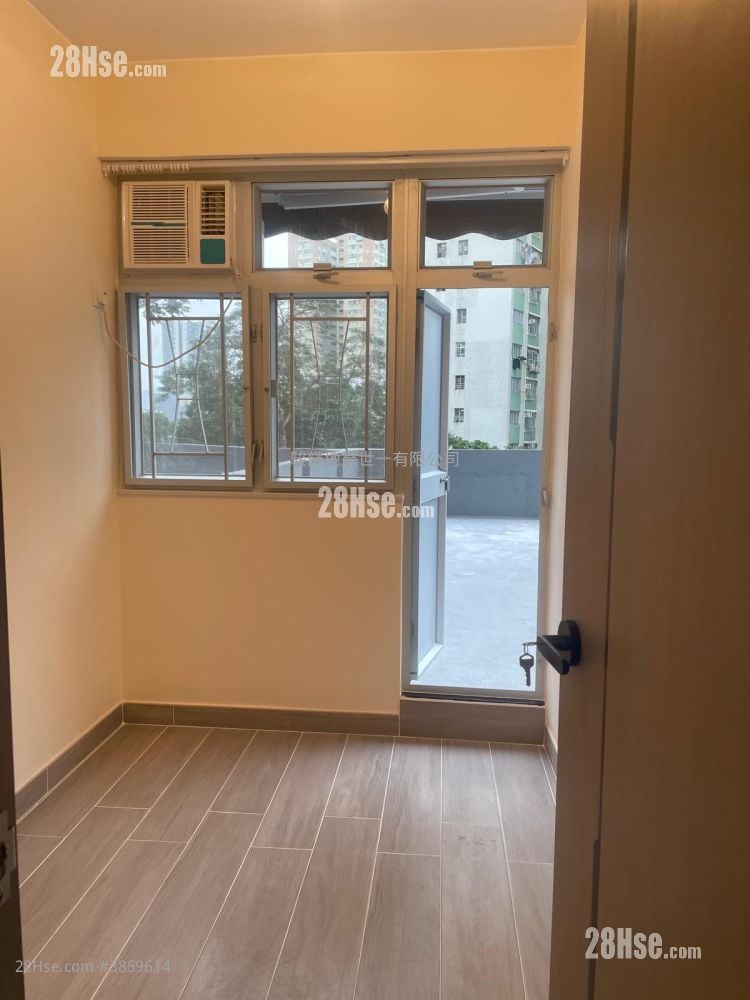 Kin Yip Building Rental 2 Bedrooms , 1 Bathroom 257 ft²