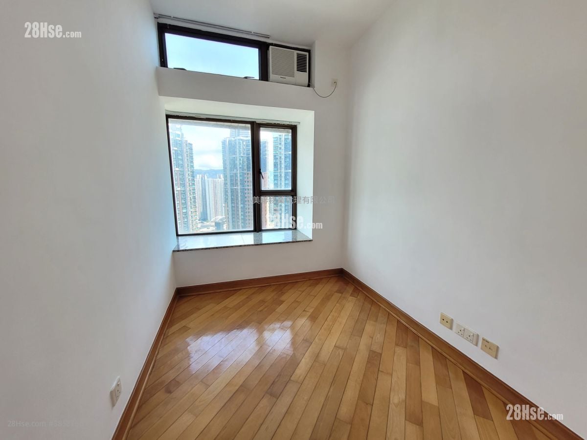 Liberte Sell 2 Bedrooms , 1 Bathroom 517 ft²