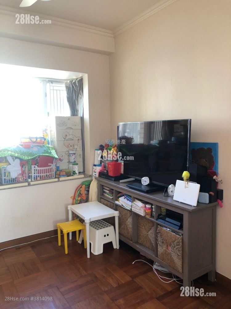 Serenity Place Sell 3 Bedrooms , 2 Bathrooms 595 ft²