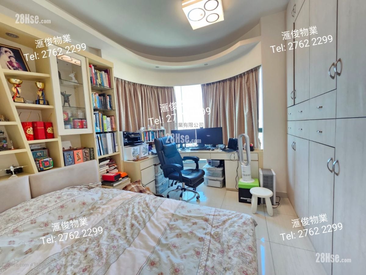 Ellery Terrace Sell 3 Bedrooms , 2 Bathrooms 913 ft²