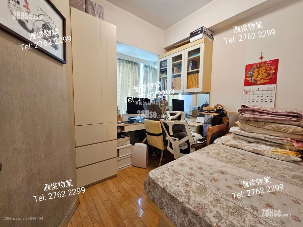 Ellery Terrace Sell 3 Bedrooms , 2 Bathrooms 913 ft²