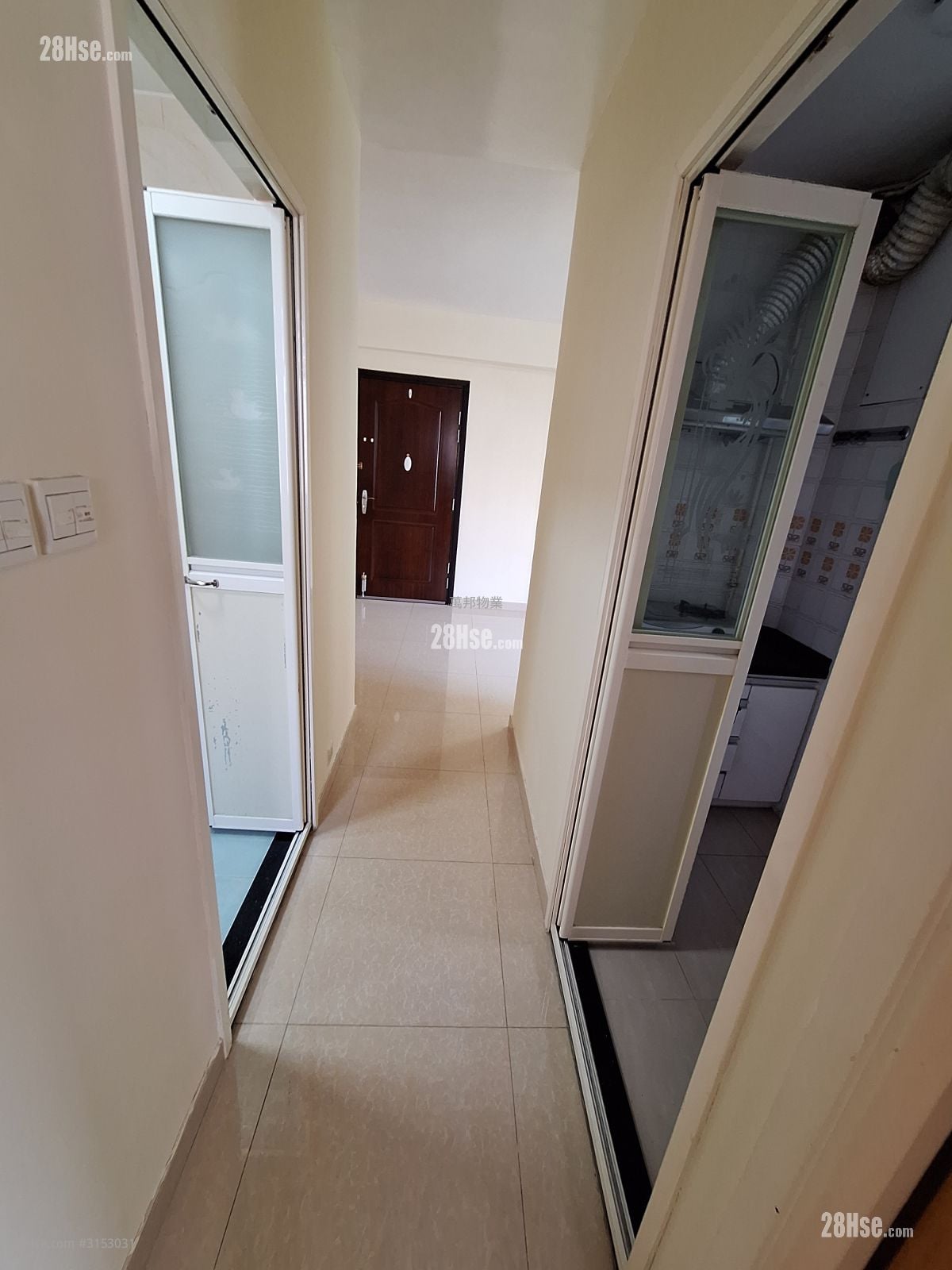 Eightland Gardens Sell 2 Bedrooms , 1 Bathroom 438 ft²
