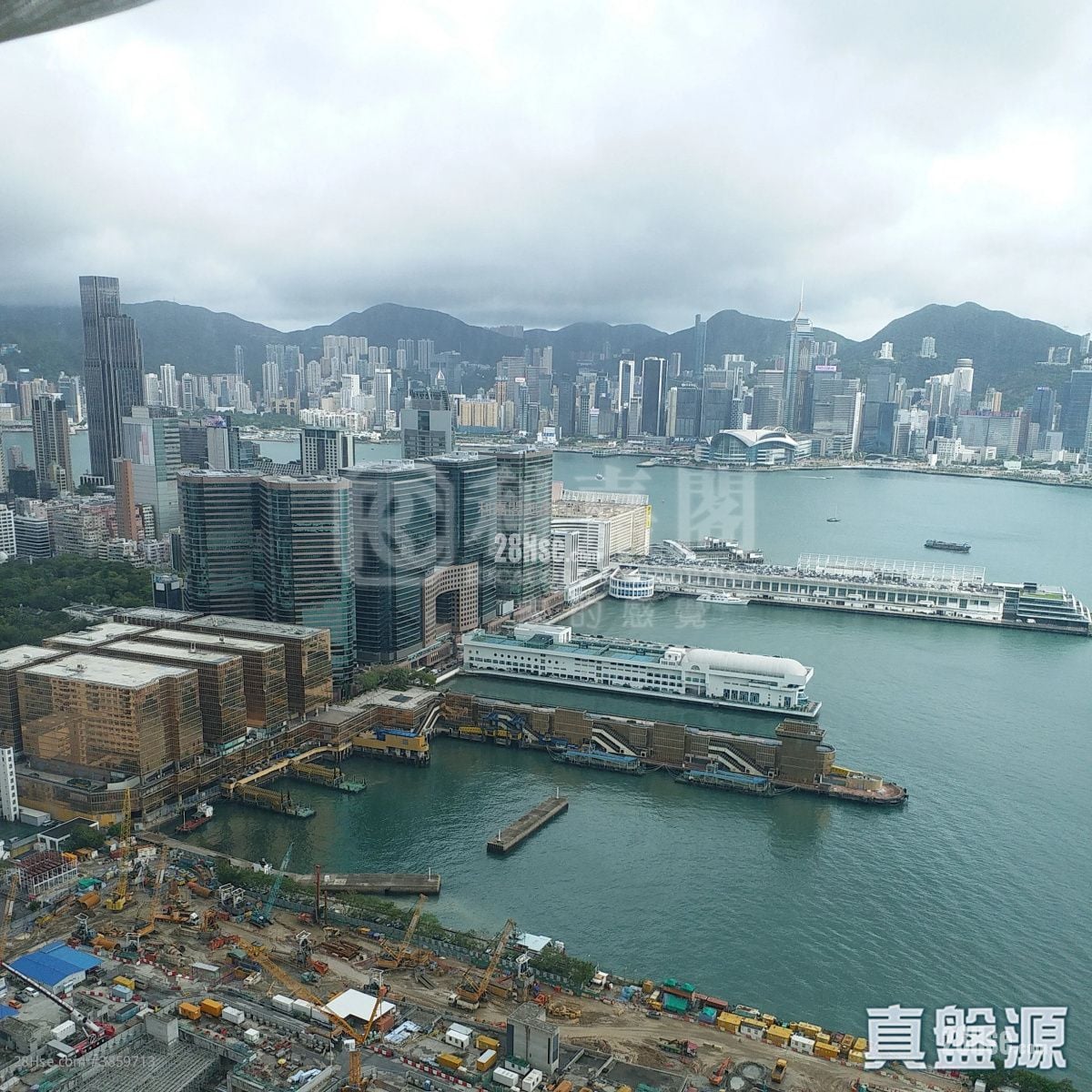 凯旋门 售盘 3 房 , 2 浴室 1,017 平方尺
