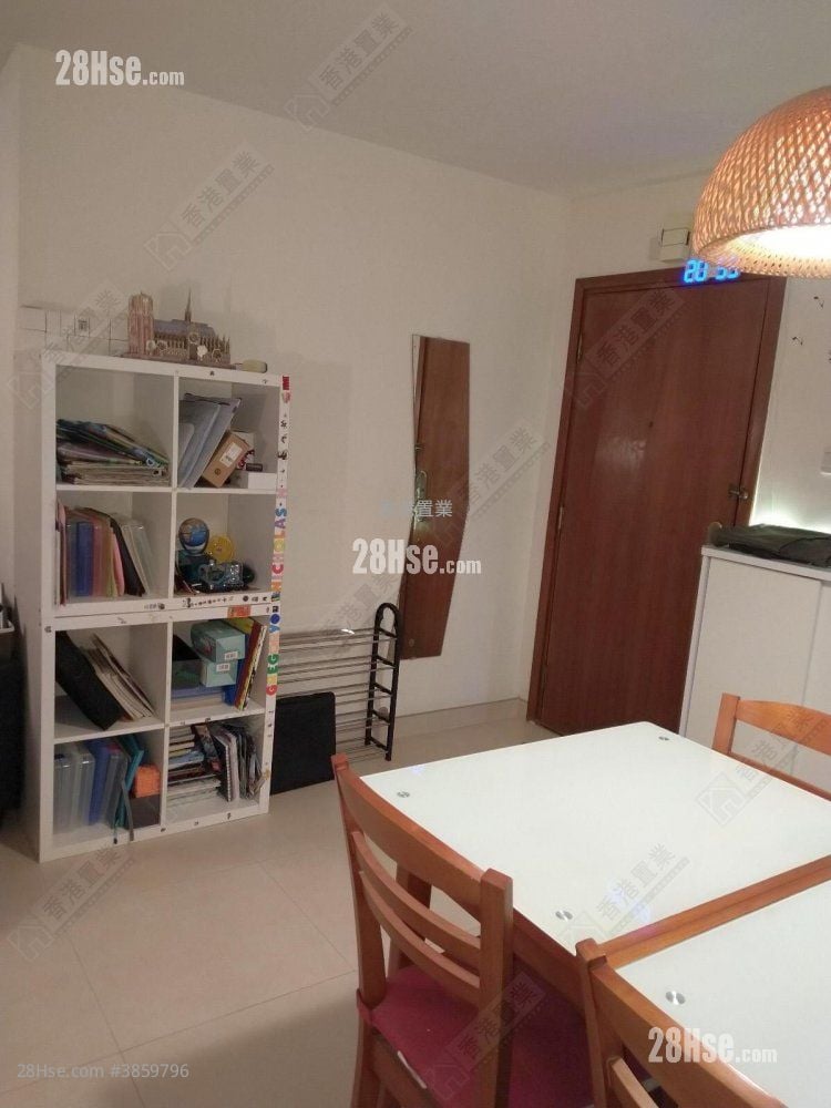 太古城 售盤 3 房 , 1 浴室 708 平方呎
