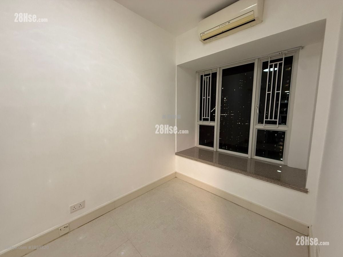 La Splendeur Of Le Prestige Sell 3 Bedrooms , 2 Bathrooms 676 ft²