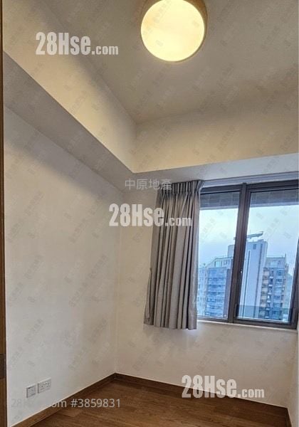 The Papillons Sell 3 Bedrooms 773 ft²
