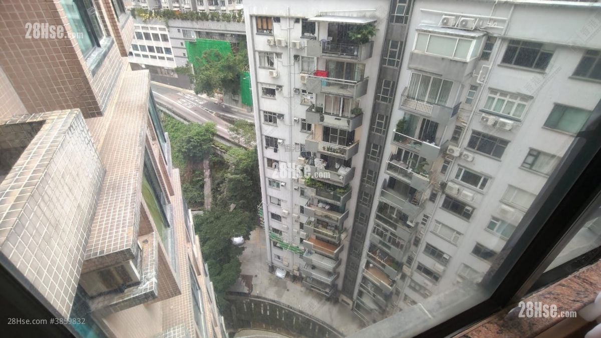 Ying Piu Mansion Rental 2 Bedrooms 404 ft²