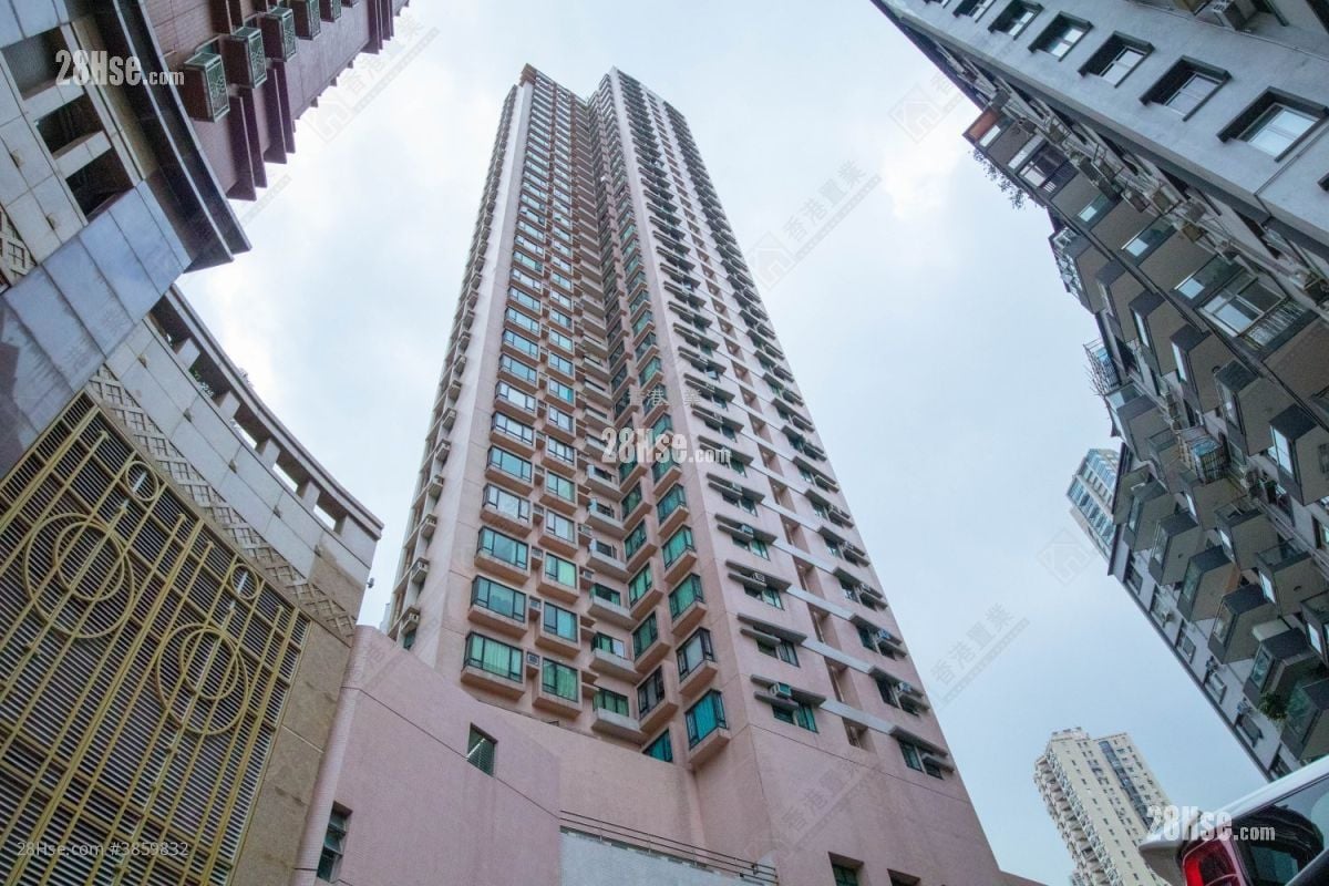 Ying Piu Mansion Rental 2 Bedrooms 404 ft²