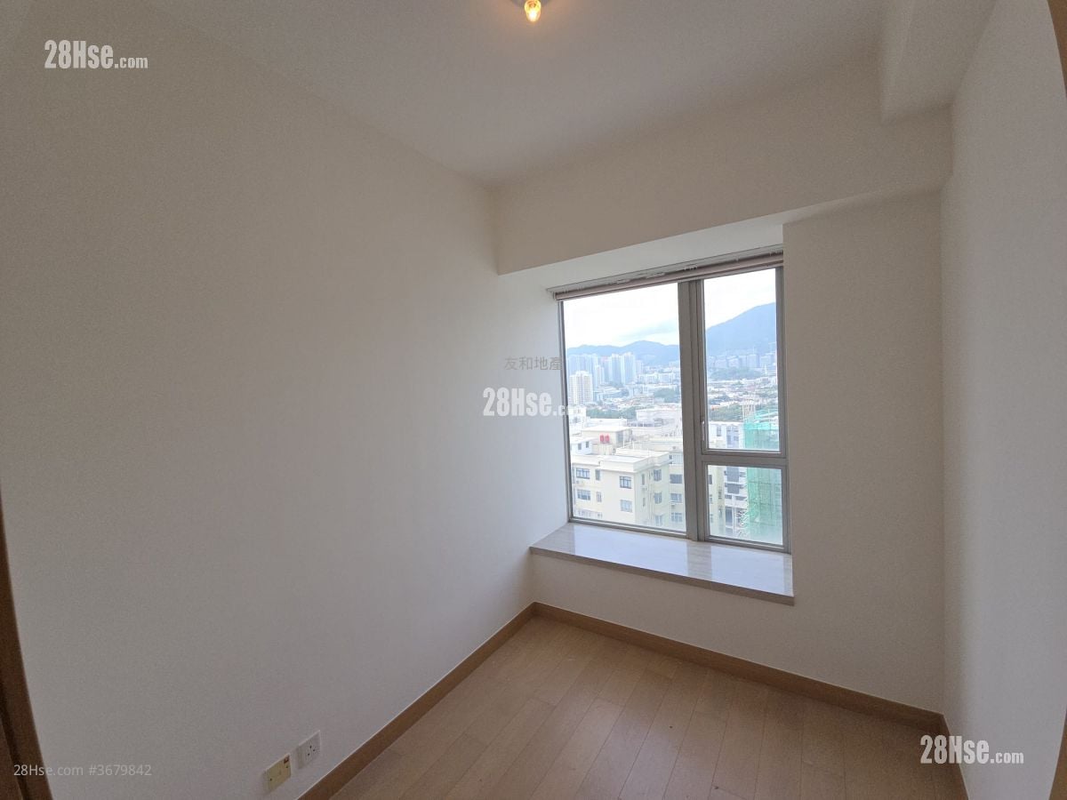 Kadoorie Hill Rental 3 Bedrooms , 2 Bathrooms 1,104 ft²